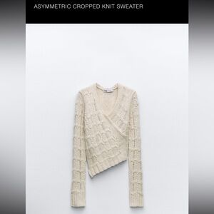 NWOT Asymmetric cropped Zara sweater small